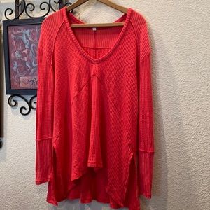 EUC free people LS v-neck Hi-lo lt weight sweater